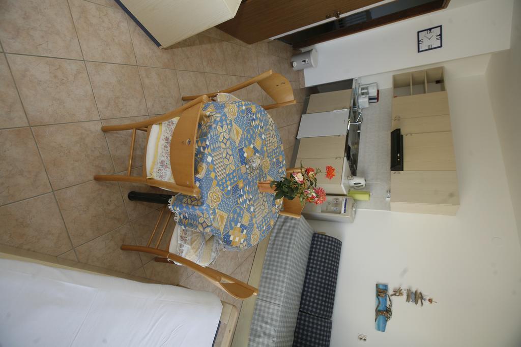 Apartments Roza Miškovići Exterior foto