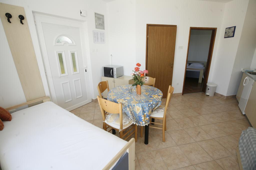 Apartments Roza Miškovići Exterior foto