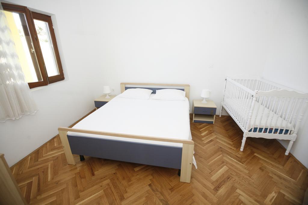 Apartments Roza Miškovići Exterior foto